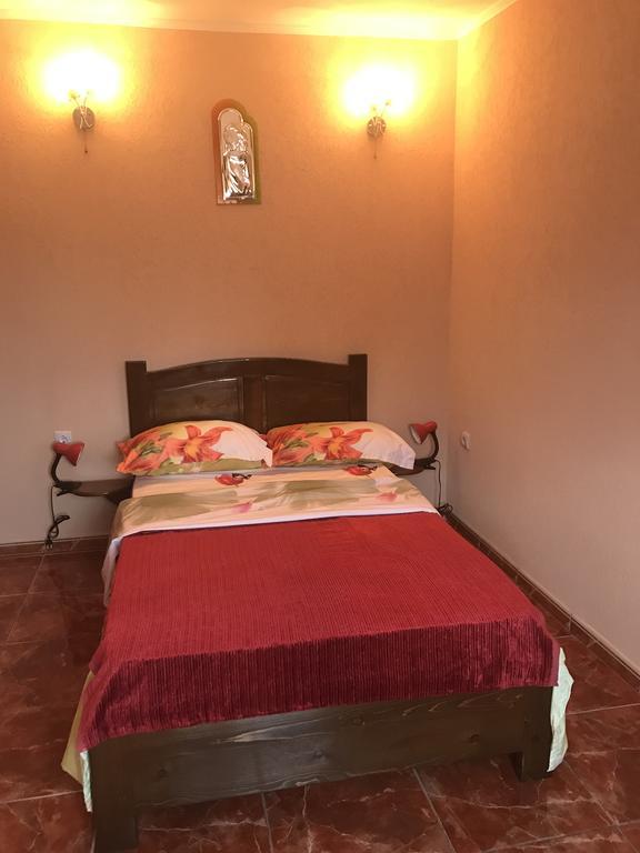 Vila La Izvor Petresti Zewnętrze zdjęcie